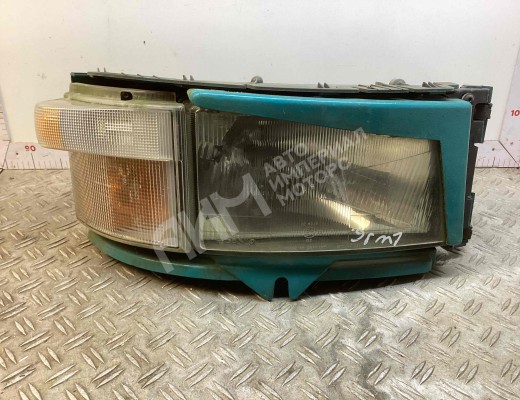 Фара правая Scania R-Series 2004-2016  Scania R-series R-Series 2004-2016