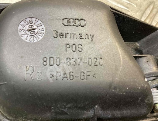 Ручка внутренняя передняя правая Audi A4 B5 (8D) 1994-1999  Audi A4 A4 B5 (8D) 1994-1999