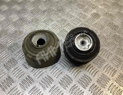 Подушка крепления двигателя Mercedes C (W203) 2004-2007 рестайлинг  Mercedes C C (W203) 2004-2007 рестайлинг