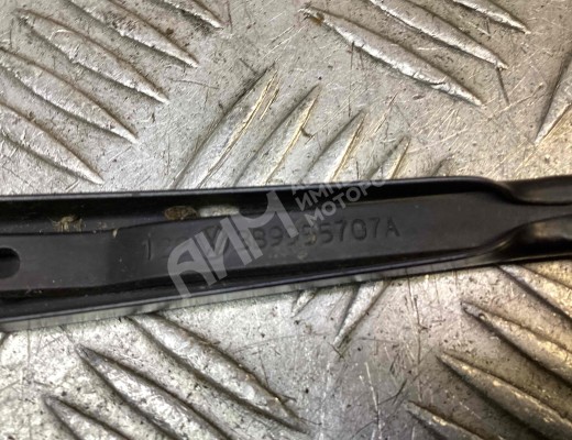 Щеткодержатель задний Volkswagen Passat B5+ (3B) 2000-2005 рестайлинг  Volkswagen Passat Passat B5+ (3B) 2000-2005 рестайлинг