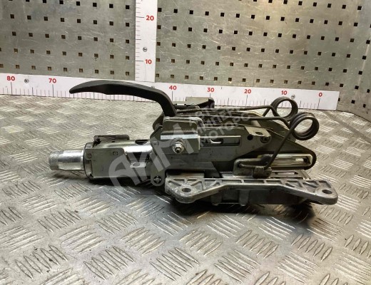 Рулевая колонка Audi A4 B6 (8EC, 8E5) 2000-2004  Audi A4 A4 B6 (8EC, 8E5) 2000-2004