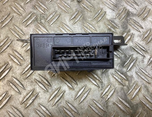 Реле поворотов Renault Midlum I 2000-2006  Renault Midlum Midlum I 2000-2006