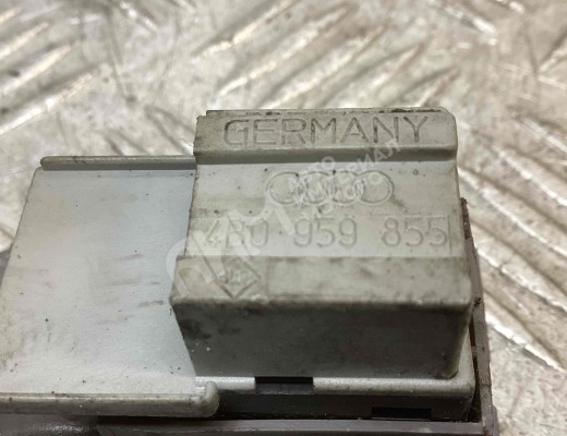 Кнопка стеклоподъемника переднего правого Audi A6 C5 (4B) 2001-2004 рестайлинг  Audi A6 A6 C5 (4B) 2001-2004 рестайлинг