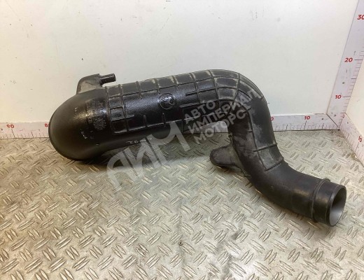 Патрубок воздушного фильтра Renault Midlum I 2000-2006  Renault Midlum Midlum I 2000-2006