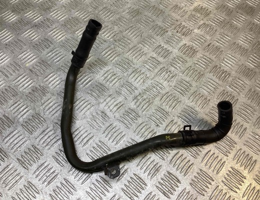 Трубка охлаждающей жидкости металлическая Hyundai Terracan (HP) 2001-2007  Hyundai Terracan Terracan (HP) 2001-2007