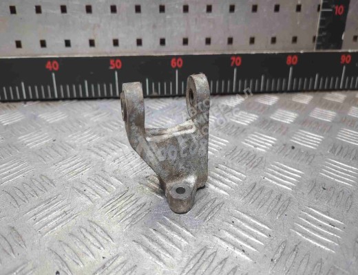 Кронштейн генератора Hyundai Terracan (HP) 2001-2007  Hyundai Terracan Terracan (HP) 2001-2007