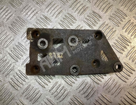 Кронштейн компрессора кондиционера Hyundai Terracan (HP) 2001-2007  Hyundai Terracan Terracan (HP) 2001-2007
