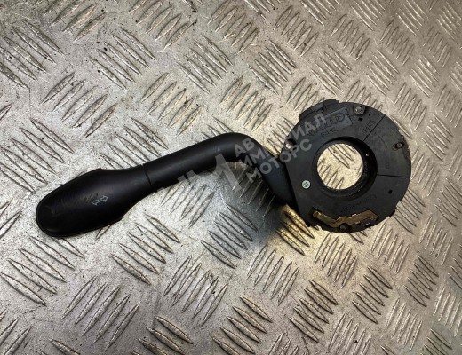 Переключатель поворотов Volkswagen Golf III (1H) 1991-1997  Volkswagen Golf Golf III (1H) 1991-1997