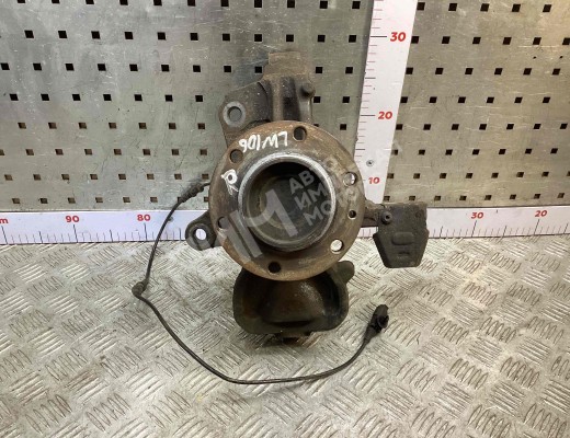 Ступица передняя правая Mercedes Sprinter II (W906) 2013-2018 рестайлинг  Mercedes Sprinter Sprinter II (W906) 2013-2018 рестайлинг