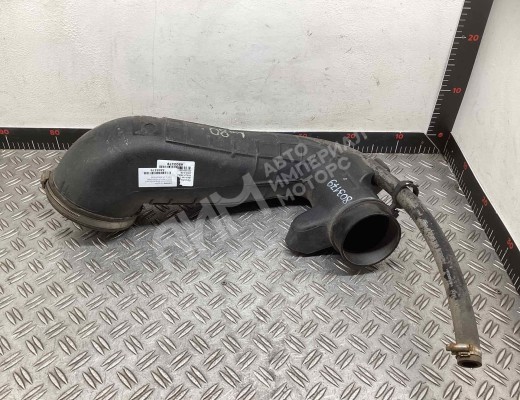 Патрубок воздушного фильтра Renault Midlum I 2000-2006  Renault Midlum Midlum I 2000-2006