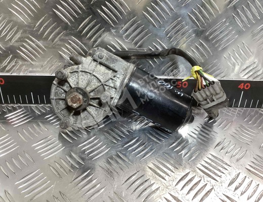 Моторчик передних стеклоочистителей (дворников) Iveco EuroTech 1992-2002  Iveco EuroTech EuroTech 1992-2002