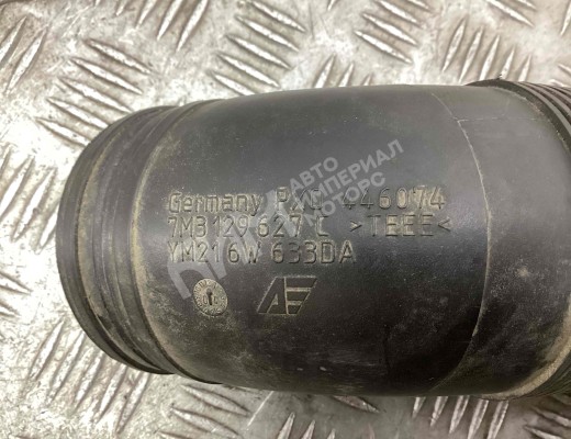 Патрубок воздушного фильтра Volkswagen Sharan I (7M) 2003-2010 2-й рестайлинг  Volkswagen Sharan Sharan I (7M) 2003-2010 2-й рестайлинг