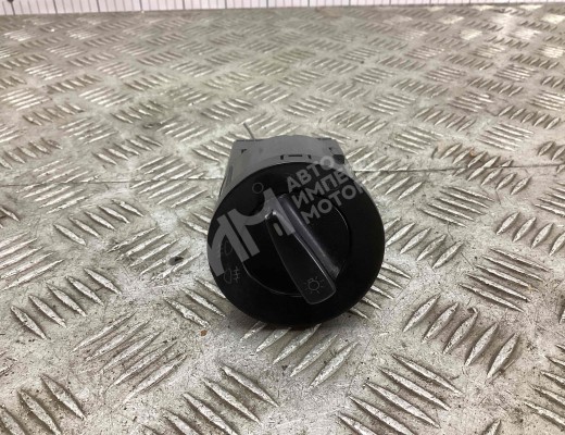 Переключатель света Skoda Octavia A4 Tour (1U) 2000-2010 рестайлинг  Skoda Octavia Octavia A4 Tour (1U) 2000-2010 рестайлинг