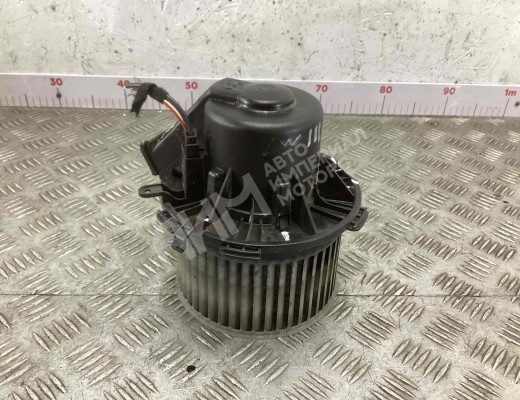 Моторчик печки Mercedes Sprinter II (W906) 2013-2018 рестайлинг  Mercedes Sprinter Sprinter II (W906) 2013-2018 рестайлинг