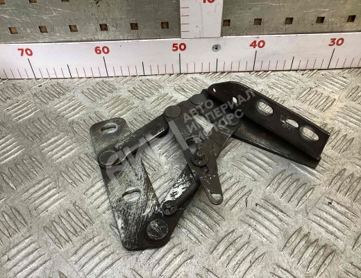 Петля капота левая Mercedes Vario (W670) 1996-2013  Mercedes Vario Vario (W670) 1996-2013