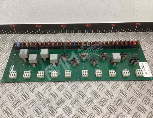 Блок предохранителей Volvo FL I 1985-2006  Volvo FL FL I 1985-2006