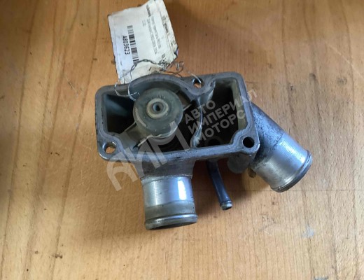 Корпус термостата Opel Vectra C 2002-2005  Opel Vectra Vectra C 2002-2005