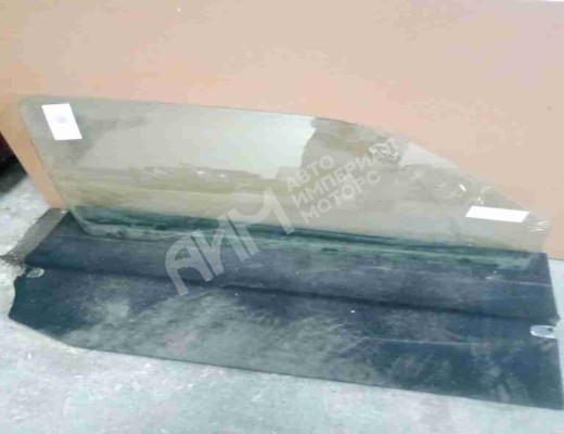 Стекло двери передней правой Volkswagen Golf III (1H) 1991-1997  Volkswagen Golf Golf III (1H) 1991-1997