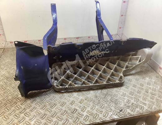 Подножка кабины левая (входной модуль) Scania R-series 1995 -2004  Scania R-series R-series 1995 -2004