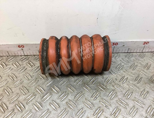 Патрубок интеркулера Scania P-series I 2004-2017  Scania P-series P-series I 2004-2017