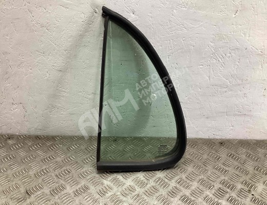 Форточка задняя левая Nissan Micra II (K11) 1992-2002  Nissan Micra Micra II (K11) 1992-2002