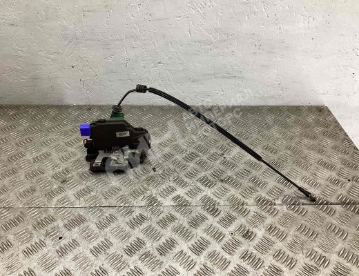 Замок двери передней левой Seat Ibiza III (6L) 2002-2008  Seat Ibiza Ibiza III (6L) 2002-2008