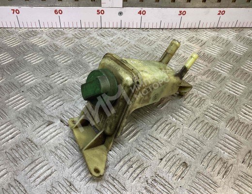 Бачок гидроусилителя Volkswagen Passat B5 (3B) 1996-2000  Volkswagen Passat Passat B5 (3B) 1996-2000