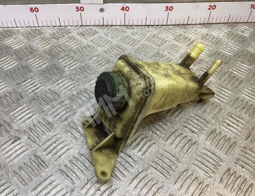 Бачок гидроусилителя Volkswagen Passat B5 (3B) 1996-2000  Volkswagen Passat Passat B5 (3B) 1996-2000