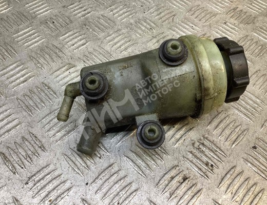 Бачок гидроусилителя Ford Focus I 2001-2005 рестайлинг  Ford Focus Focus I 2001-2005 рестайлинг
