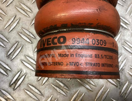 Патрубок интеркулера Iveco EuroTech 1992-2002  Iveco EuroTech EuroTech 1992-2002