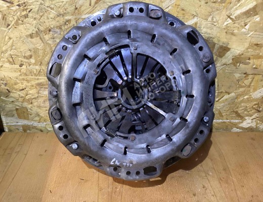 Маховик Mercedes Sprinter II (W906) 2013-2018 рестайлинг  Mercedes Sprinter Sprinter II (W906) 2013-2018 рестайлинг