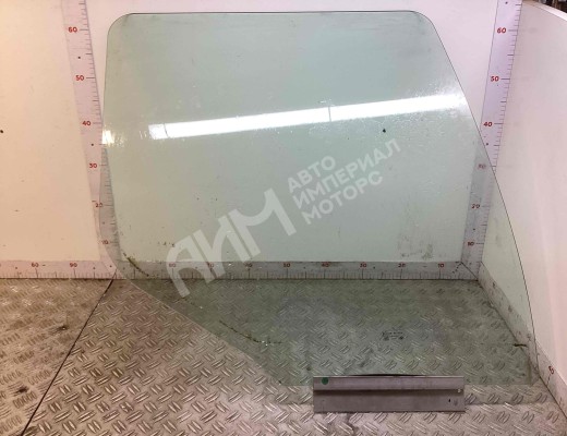 Стекло двери передней правой Renault Midlum I 2000-2006  Renault Midlum Midlum I 2000-2006