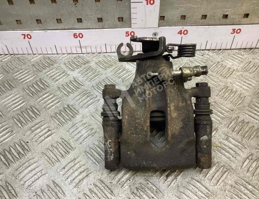 Суппорт задний правый Volvo V40 I (VW) 2000-2004 рестайлинг  Volvo V40 V40 I (VW) 2000-2004 рестайлинг