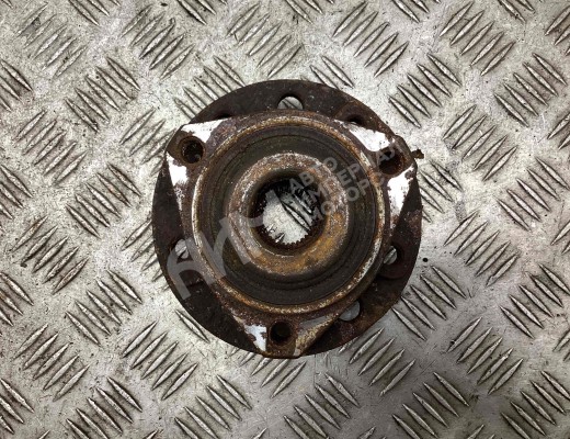 Ступица передняя правая Opel Astra H 2004-2007  Opel Astra Astra H 2004-2007