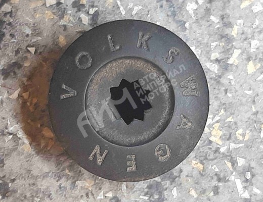 Колпачок гайки колесной Volkswagen Passat B5 (3B) 1996-2000  Volkswagen Passat Passat B5 (3B) 1996-2000