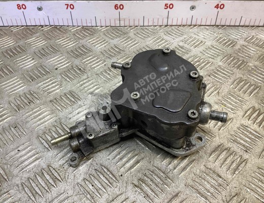 Насос вакуумный Volkswagen Polo IV (9N) 2001-2005  Volkswagen Polo Polo IV (9N) 2001-2005