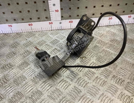 Педаль газа Mercedes Vario (W670) 1996-2013  Mercedes Vario Vario (W670) 1996-2013