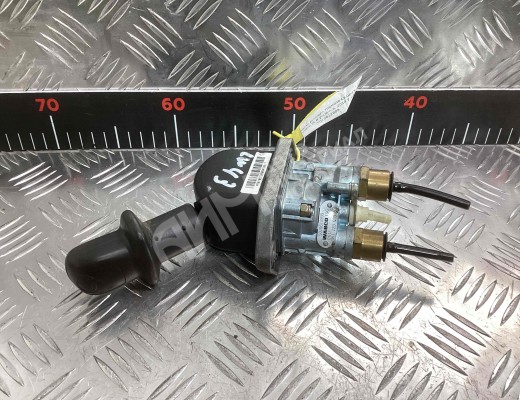 Кран ручного тормоза Volvo FL II 2006-н.в.  Volvo FL FL II 2006-н.в.