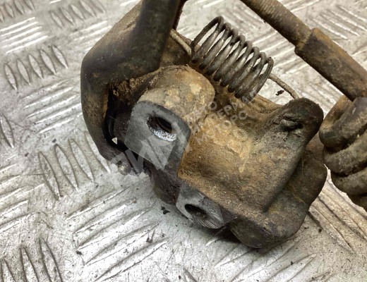 Распределитель тормозной силы Mercedes Vario (W670) 1996-2013  Mercedes Vario Vario (W670) 1996-2013