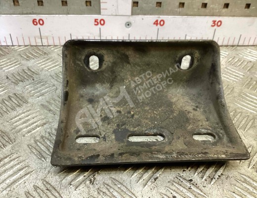 Кронштейн крепления бампера переднего Mercedes Vario (W670) 1996-2013  Mercedes Vario Vario (W670) 1996-2013