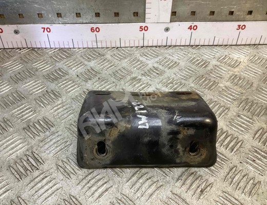 Кронштейн крепления бампера переднего Mercedes Vario (W670) 1996-2013  Mercedes Vario Vario (W670) 1996-2013