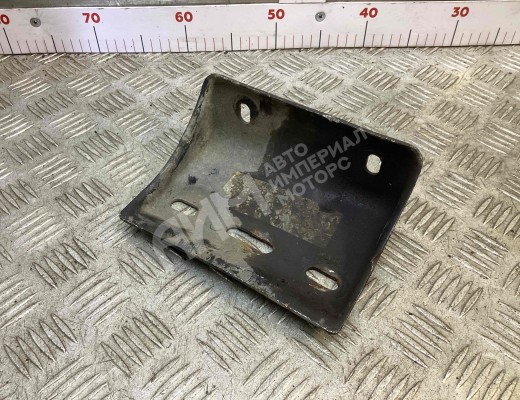 Кронштейн крепления бампера переднего Mercedes Vario (W670) 1996-2013  Mercedes Vario Vario (W670) 1996-2013