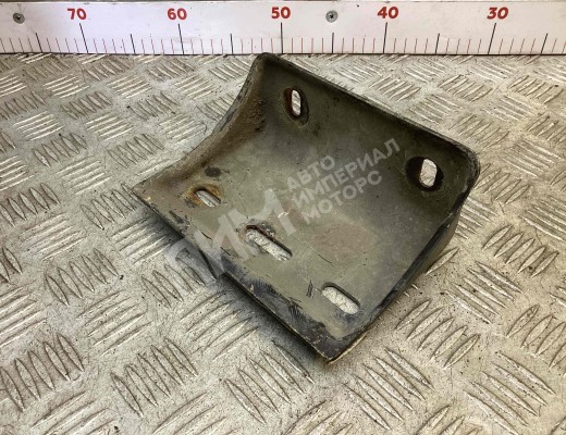 Кронштейн крепления бампера переднего Mercedes Vario (W670) 1996-2013  Mercedes Vario Vario (W670) 1996-2013