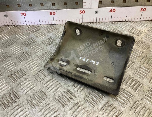 Кронштейн крепления бампера переднего Mercedes Vario (W670) 1996-2013  Mercedes Vario Vario (W670) 1996-2013