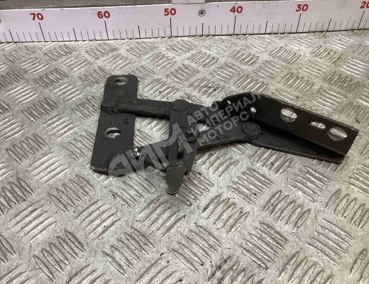 Петля капота левая Mercedes Vario (W670) 1996-2013  Mercedes Vario Vario (W670) 1996-2013