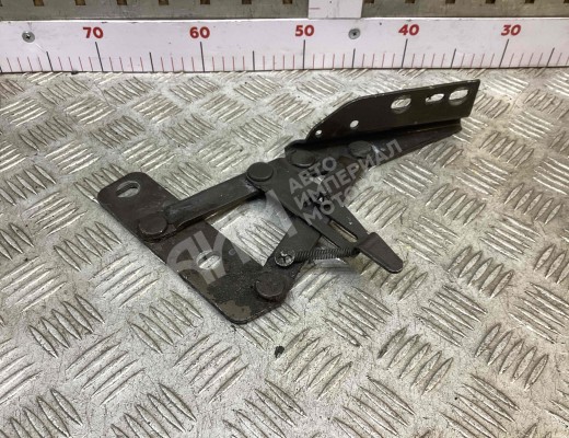 Петля капота левая Mercedes Vario (W670) 1996-2013  Mercedes Vario Vario (W670) 1996-2013