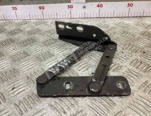 Петля капота правая Mercedes Vario (W670) 1996-2013  Mercedes Vario Vario (W670) 1996-2013