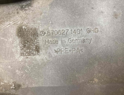 Решетка радиатора Mercedes Vario (W670) 1996-2013  Mercedes Vario Vario (W670) 1996-2013