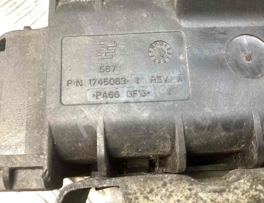 Блок предохранителей Iveco Daily IV 2006-2011  Iveco Daily Daily IV 2006-2011
