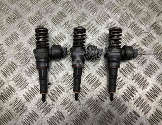 Форсунка Volkswagen Polo IV (9N) 2001-2005  Volkswagen Polo Polo IV (9N) 2001-2005